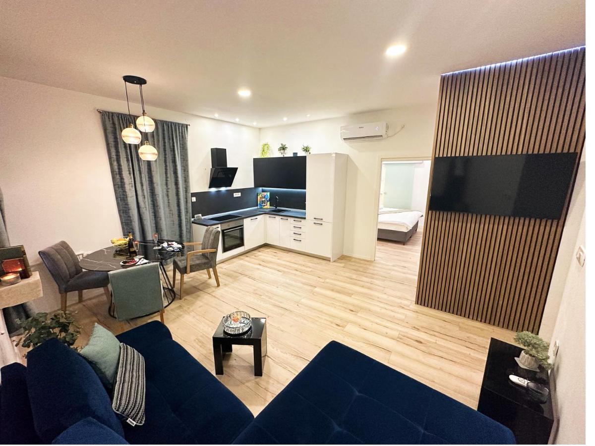 V Apartment Šibenik Dış mekan fotoğraf